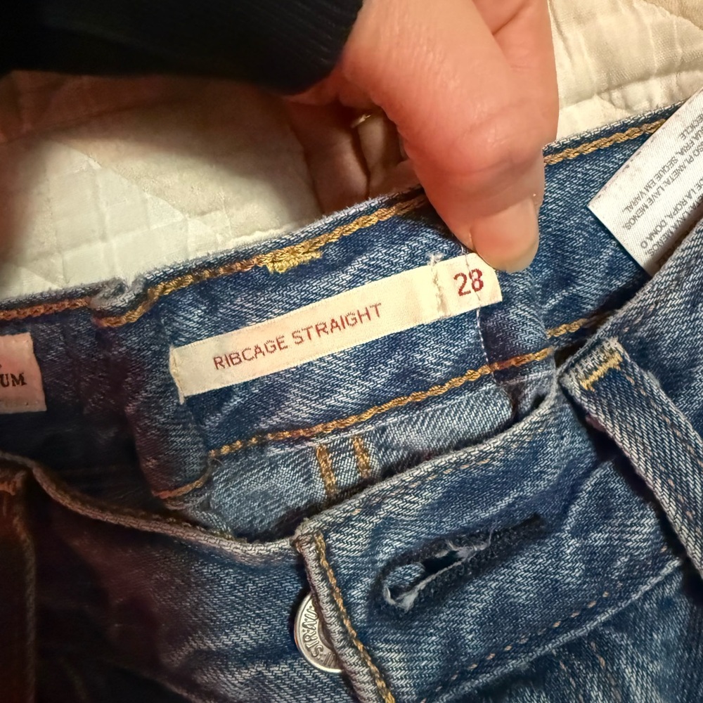 Levi’s Ribcage straight leg jeans - Picture 4 of 7